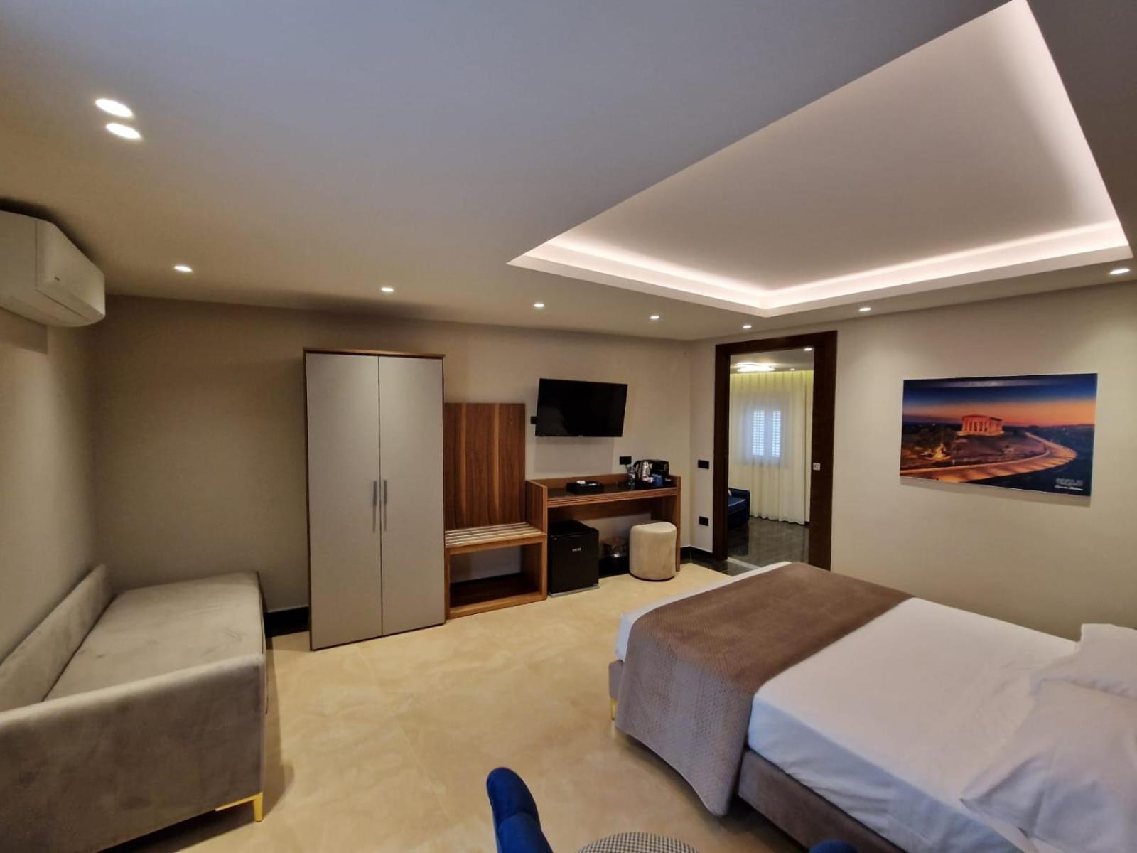 Canicattì Beatus Suites And Rooms B&B المظهر الخارجي الصورة
