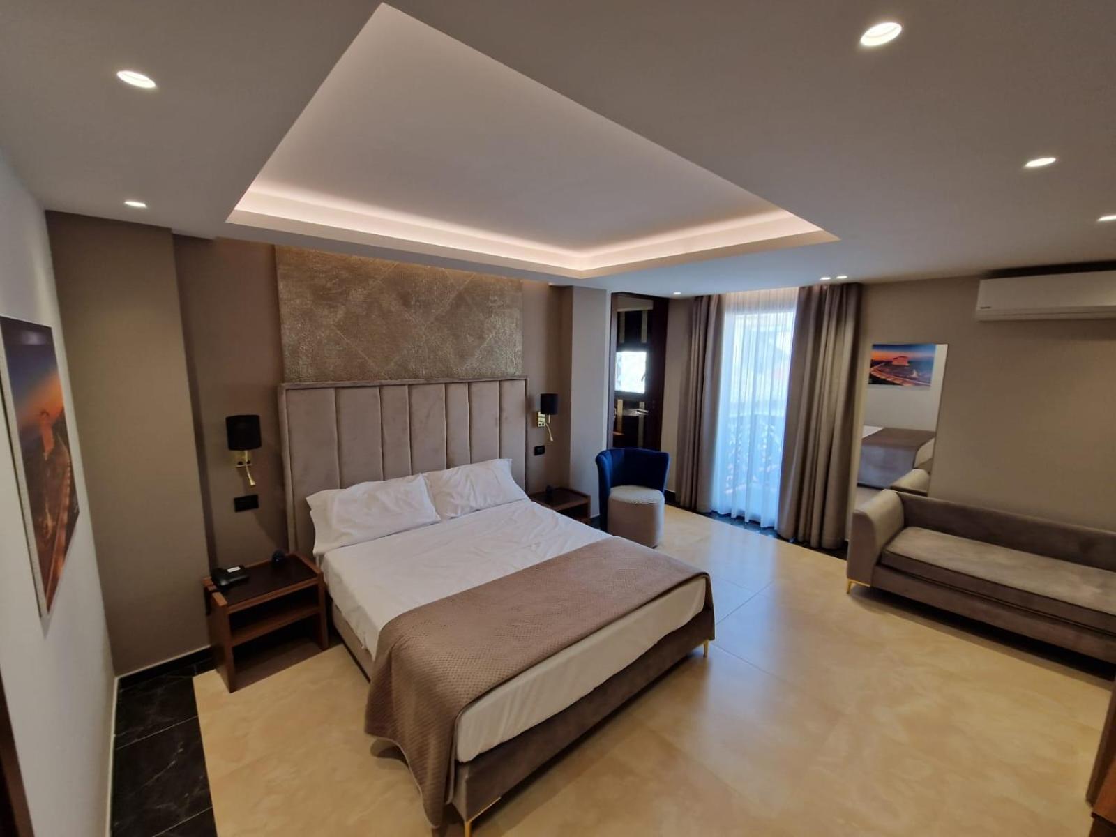 Canicattì Beatus Suites And Rooms B&B المظهر الخارجي الصورة